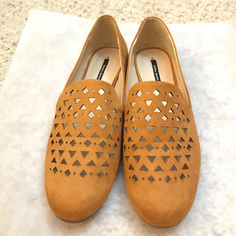 Zara hollow out Flat